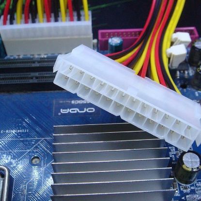 Kasaiçi Psu ATX 24 Pin Power Uzatma Kablo resmi